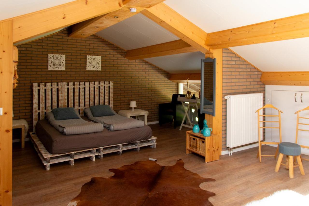 Bed And Breakfast Lindershoeve Bergeijk Ngoại thất bức ảnh